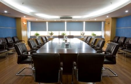 Power Shifts Around the Digital Boardroom Power Shifts Around the Digital Boardroom